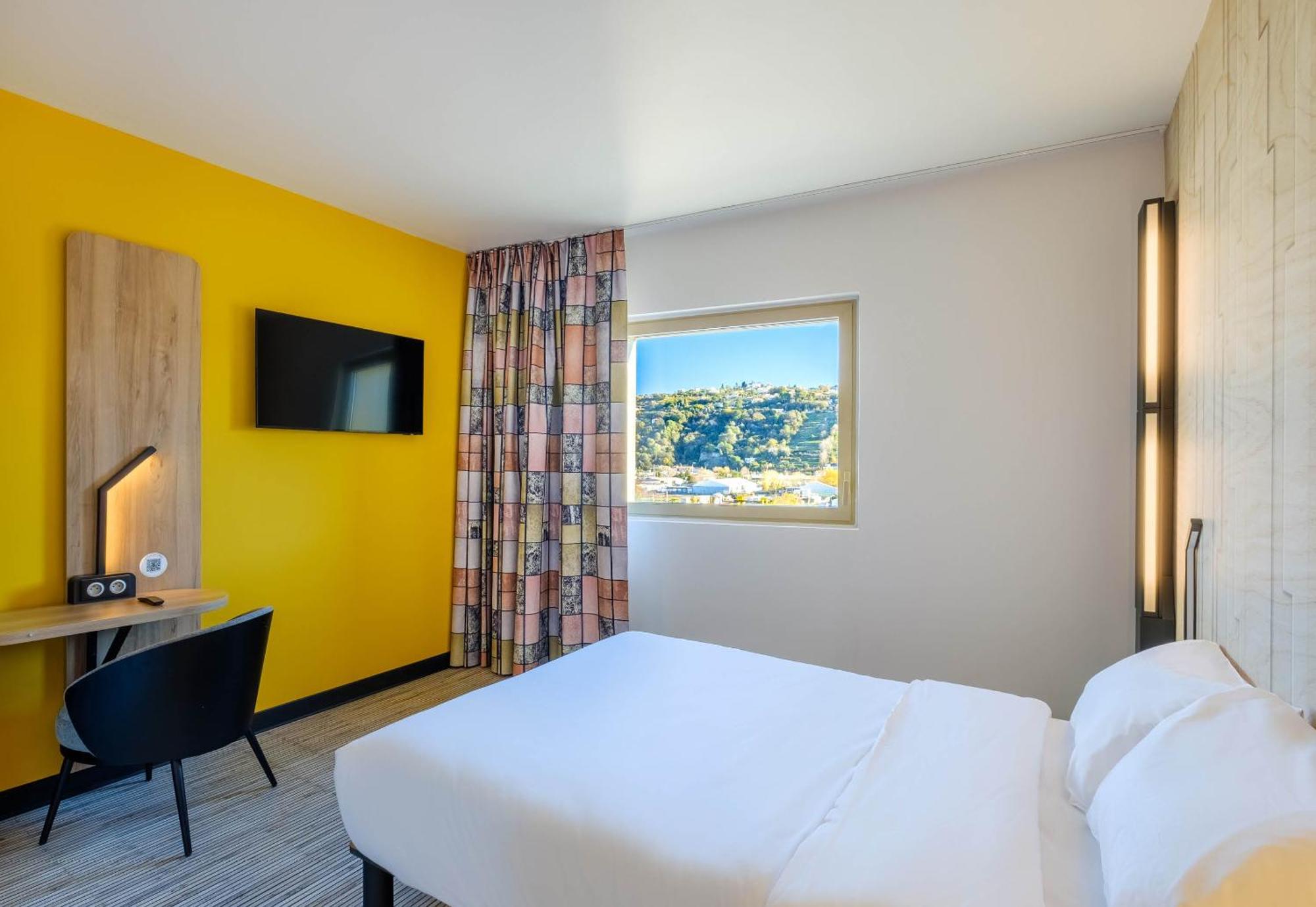 B&B Hotel Nice Stade Riviera Buitenkant foto